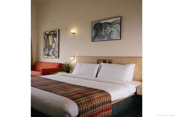 Hotel Ghaziabad Lemon Tree East Delhi Mall